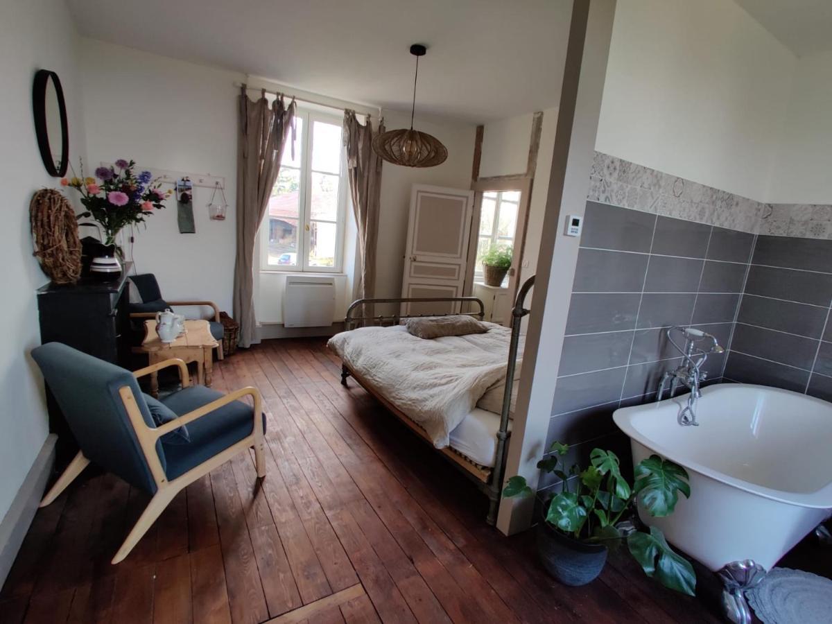 Le Brasseur Logements Saint-Caprais  Esterno foto